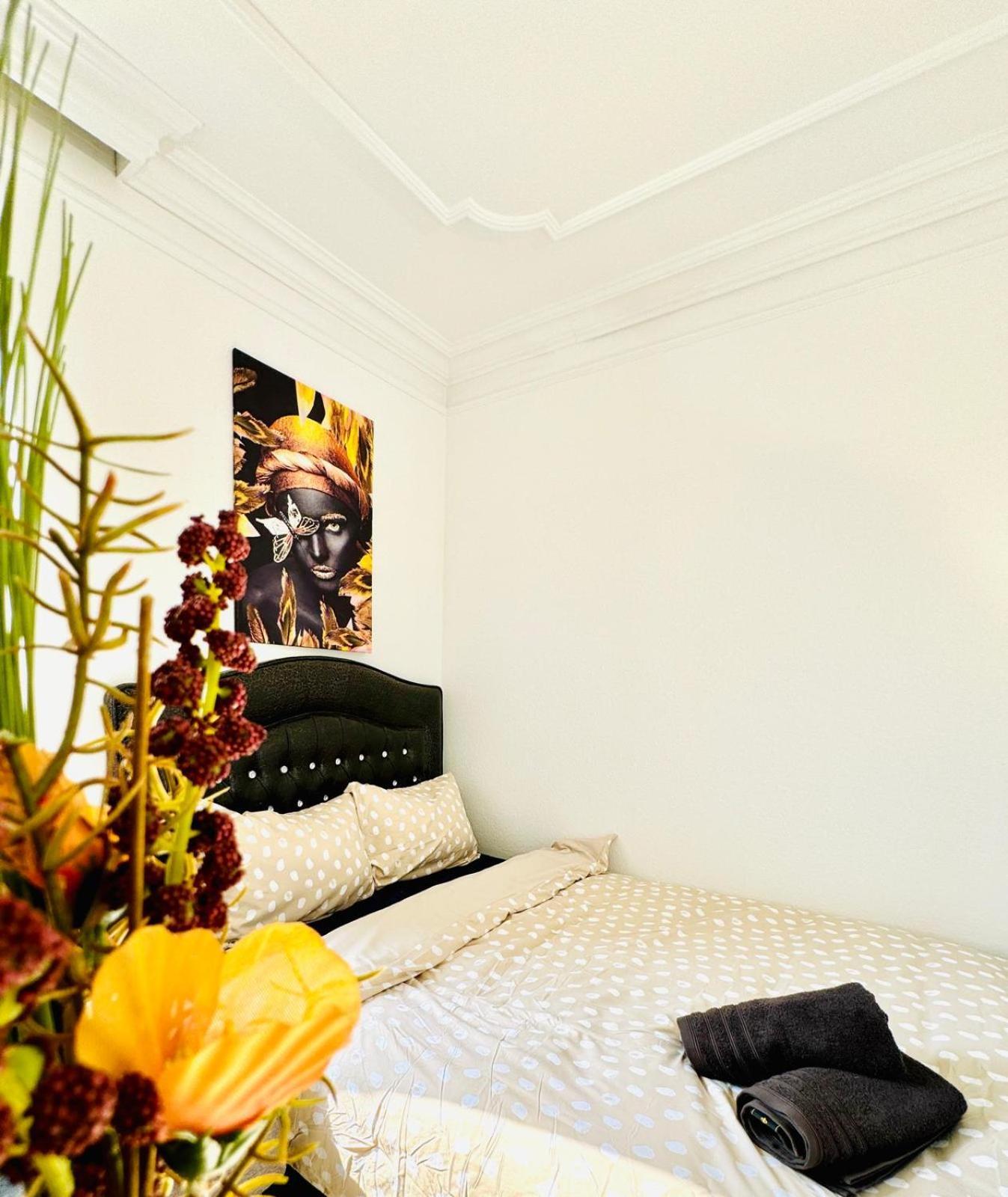 Very Spacious Apartment For Up To 7P With Great Location Wien Exterior foto