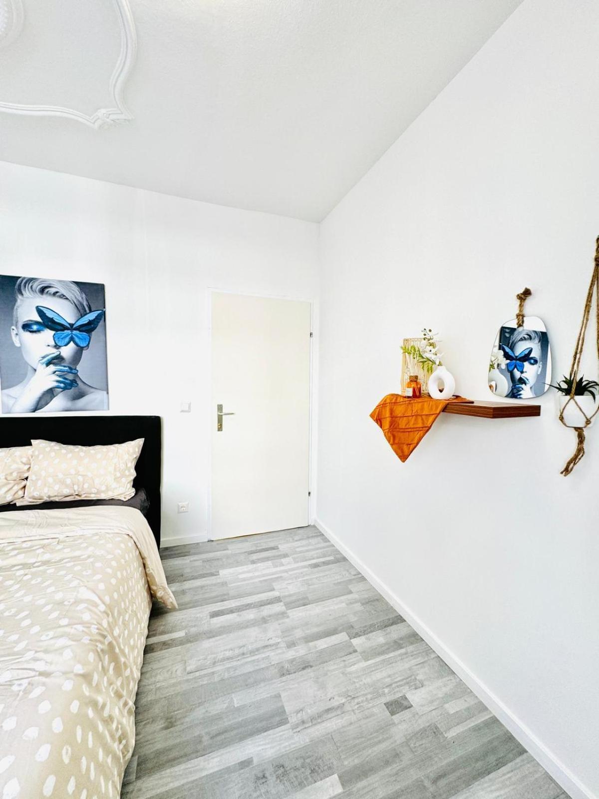 Very Spacious Apartment For Up To 7P With Great Location Wien Exterior foto