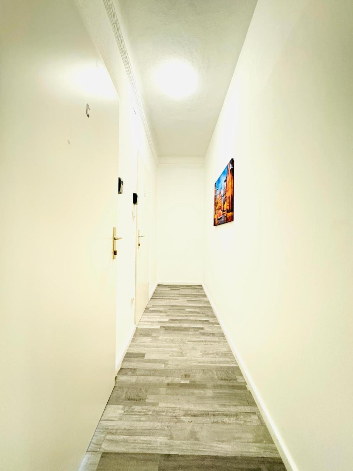 Very Spacious Apartment For Up To 7P With Great Location Wien Exterior foto