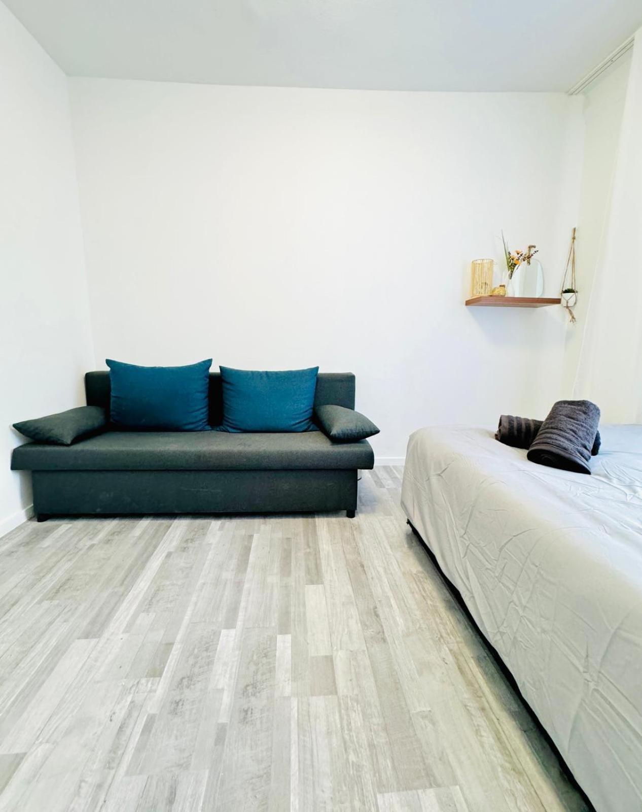 Very Spacious Apartment For Up To 7P With Great Location Wien Exterior foto